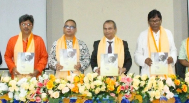 জাককানইবিতে ১২৭তম  নজরুল জয়ন্তী উদযাপন: পদক পেলেন যারা